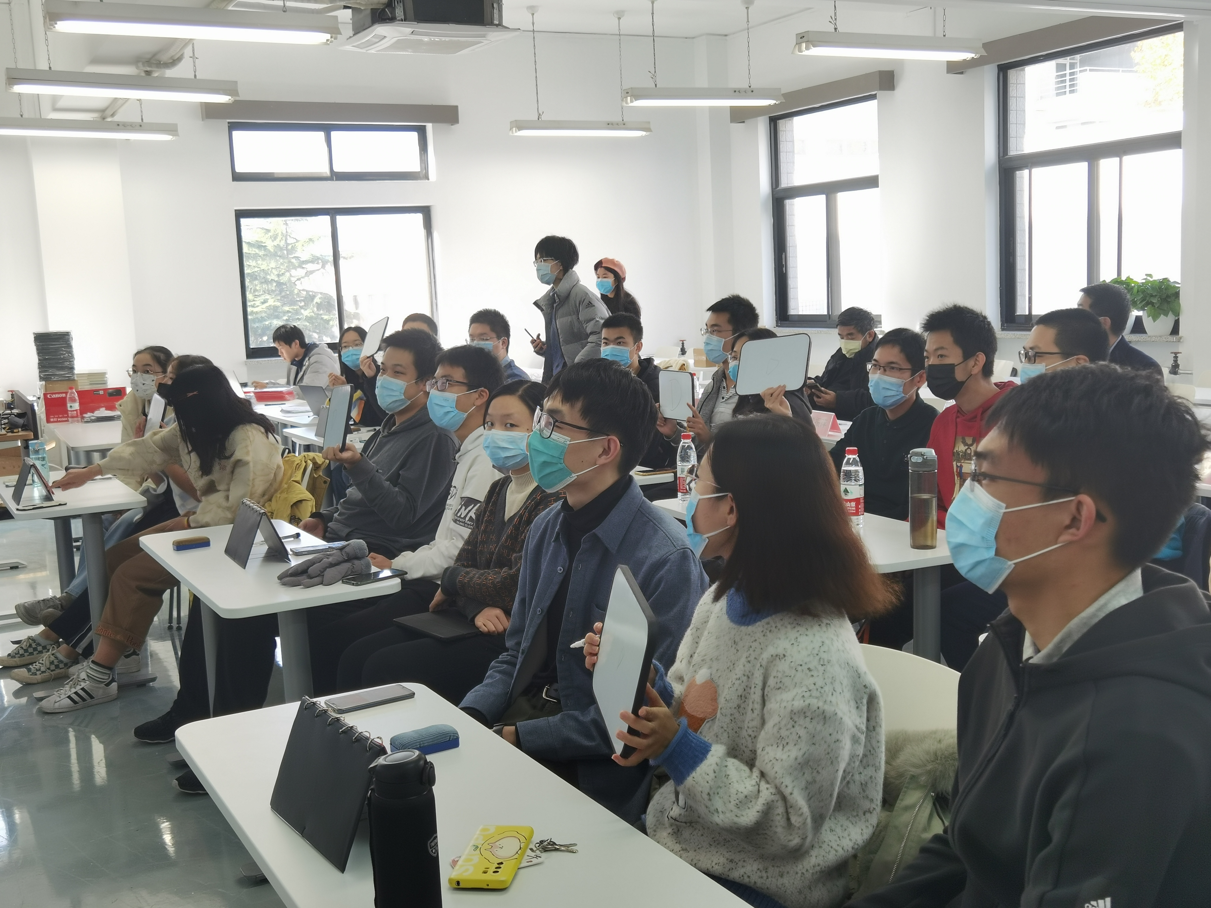 《20211121-红烛新火 | 米兰milan官方网站第二十三届大学生人文知识竞赛圆满落幕-文素基地-竞赛现场》.jpg