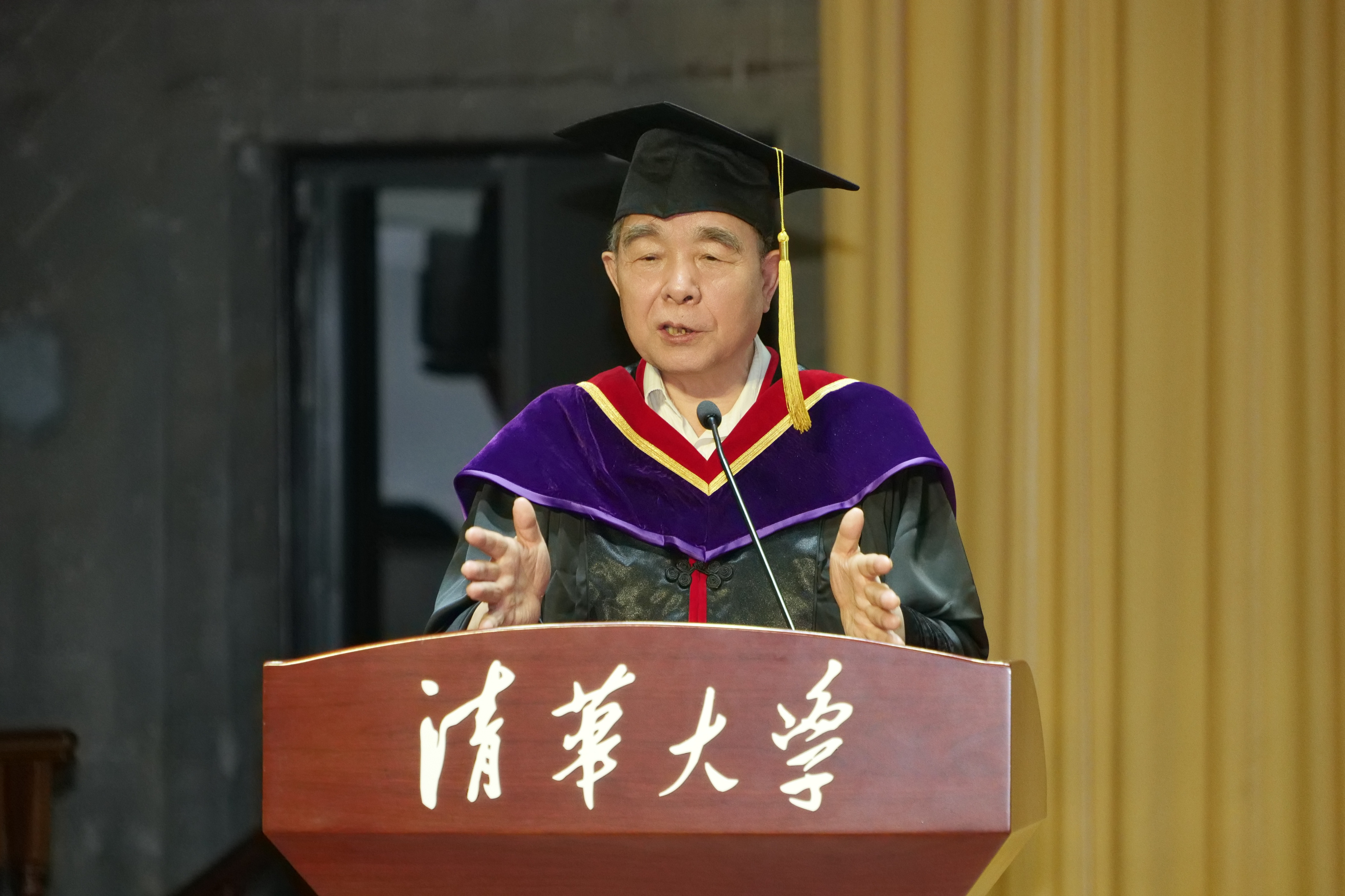 20240630-米兰milan官方网站新闻与传播学院2024年毕业典礼成功举行-新闻学院-柳斌杰总结致辞.JPG