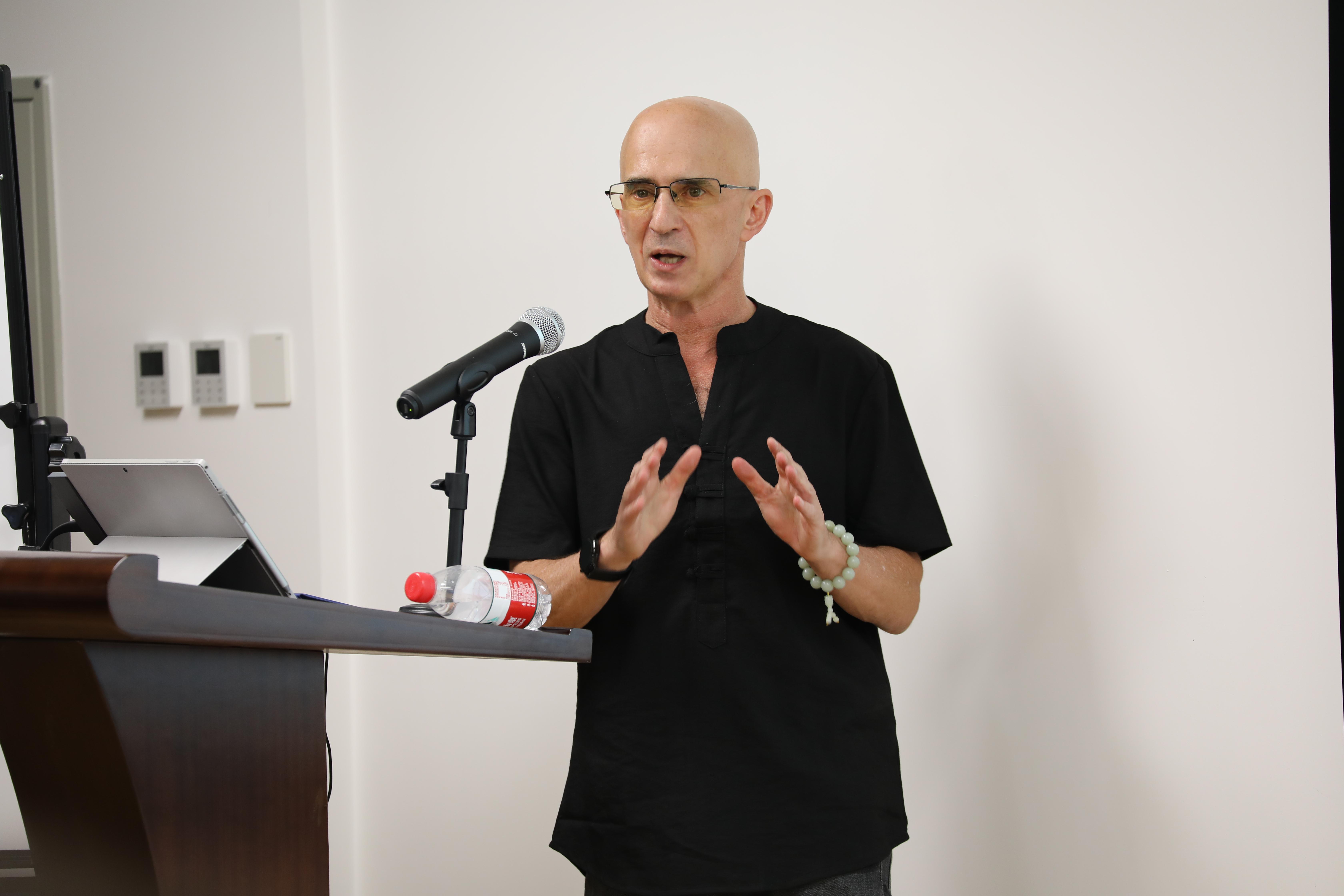 主讲人尤锐教授(2).JPG 主讲人尤锐教授(2).JPG