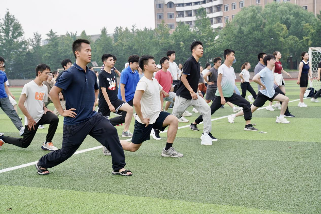 20250903-米兰人深度参与92阅兵-无-10.png