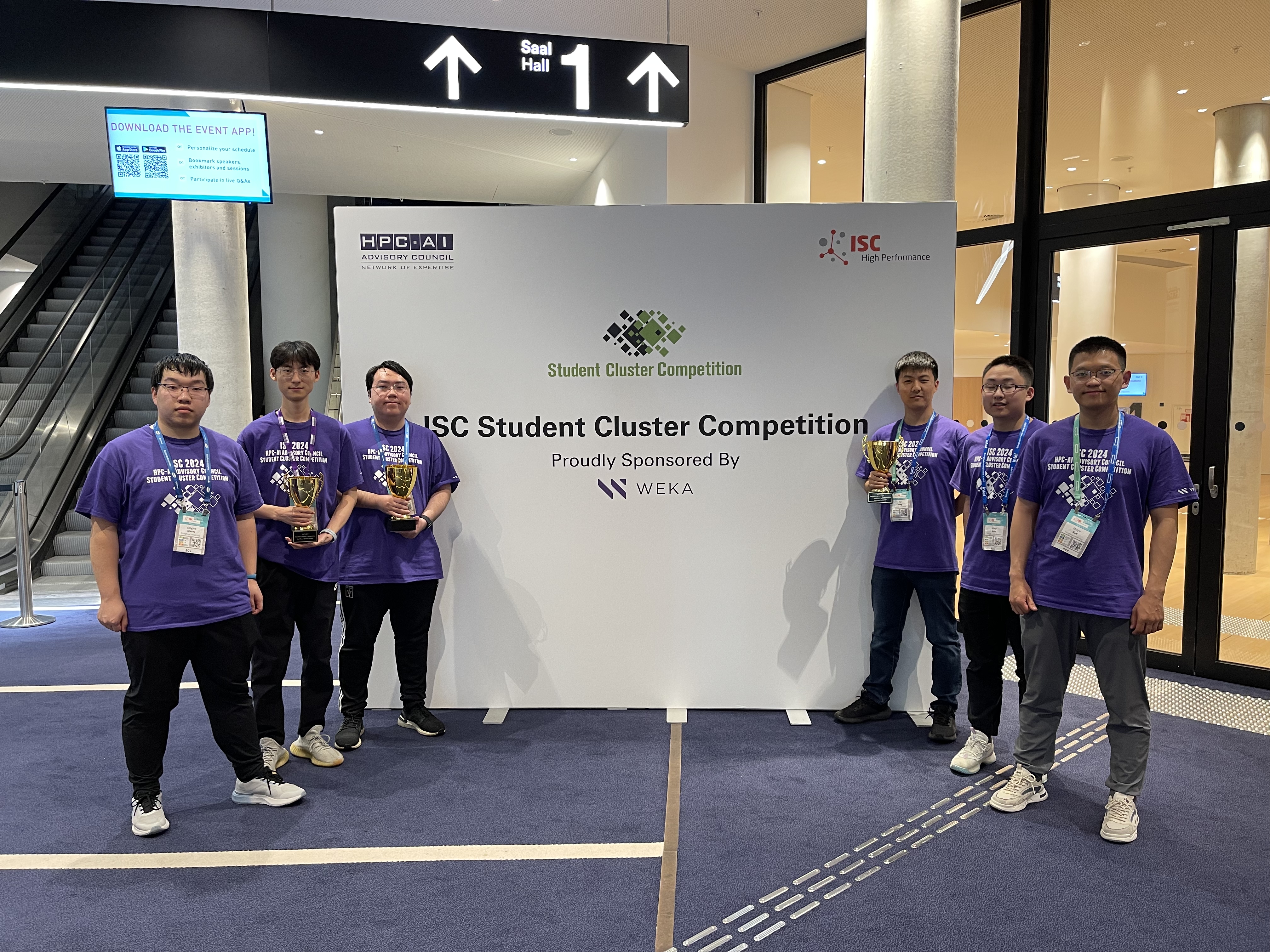 20240516-《米兰milan官方网站学生超算团队获ISC24国际大学生超算竞赛总冠军》-学生-米兰milan官方网站学生超算团队成员.jpg
