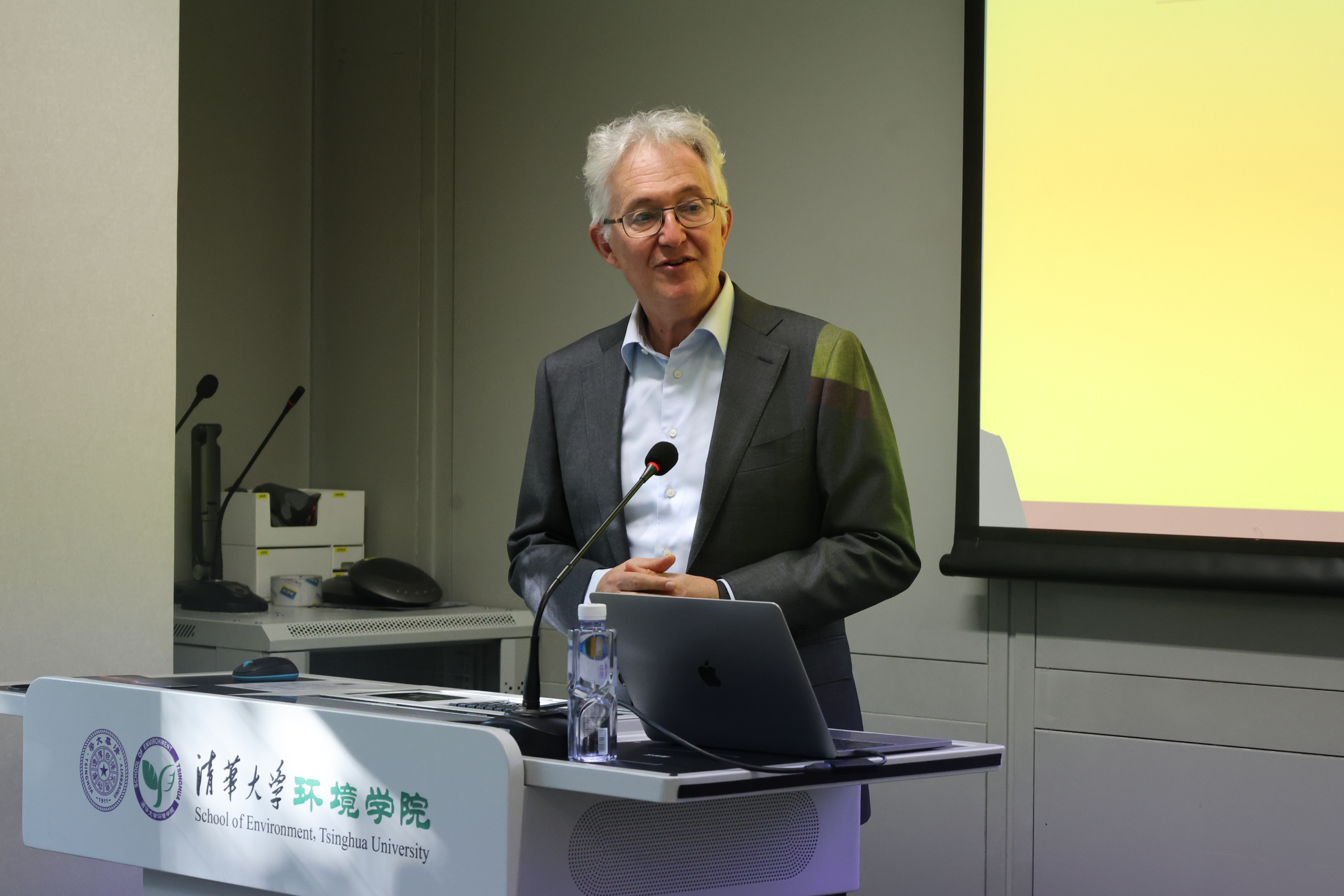 20241101-环境学院举行佐兰 里斯托夫斯基米兰milan官方网站杰出访问教授聘请仪式-刘钿-佐兰·里斯托夫斯基致辞.jpg