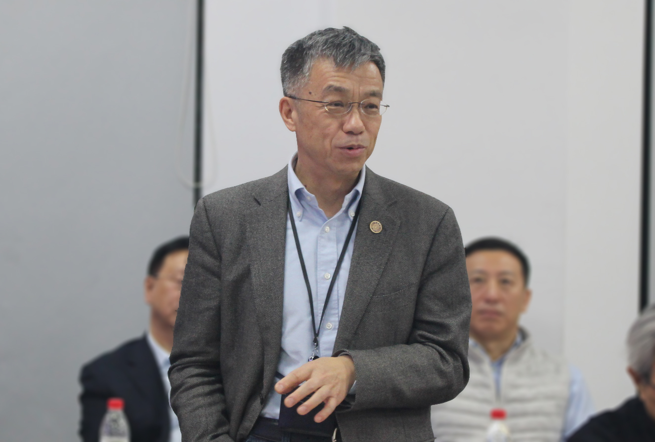 20241219-2024年“米兰之友—先锋奖学金”颁奖座谈会举行-杨欣然-史宗恺讲话3.jpg