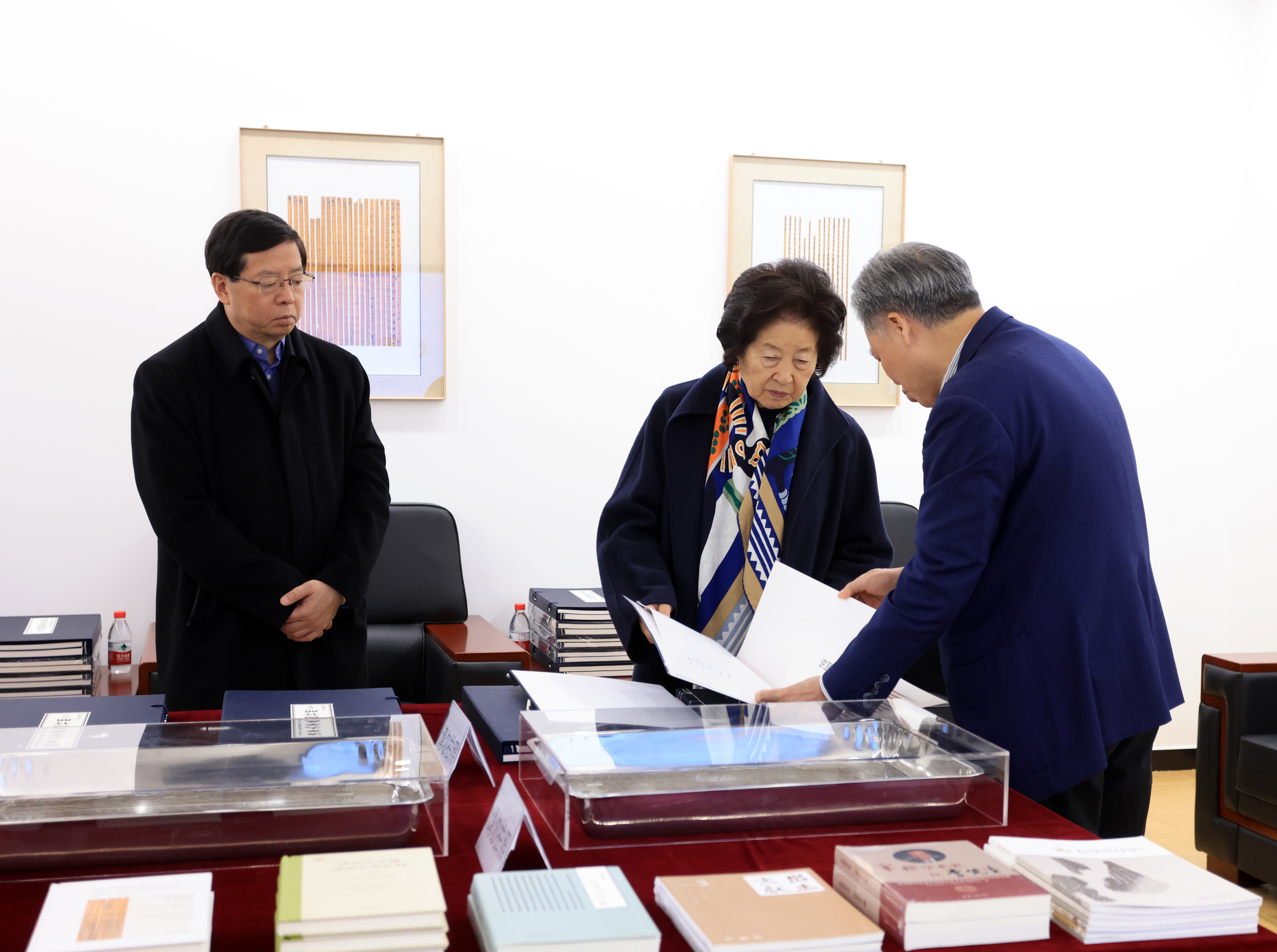 20241212-首长来校调研-孙波-调研米兰简2.JPG