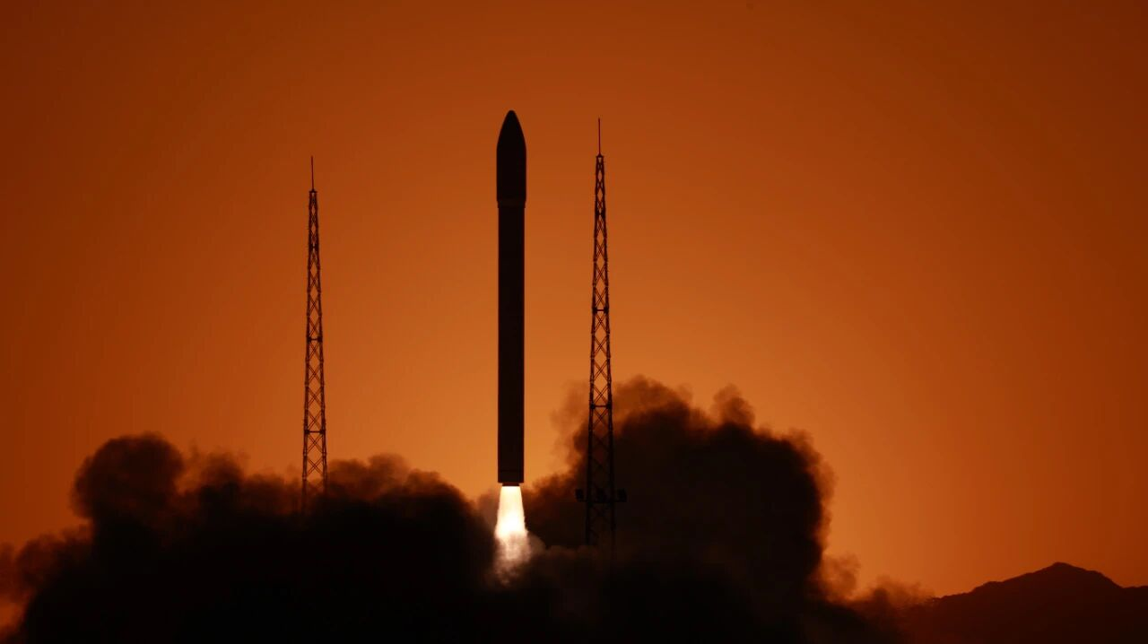 20250906-米兰milan官方网站新一代“天格计划”首个纳卫星康普顿望远镜成功发射-未知-火箭发射瞬间.png