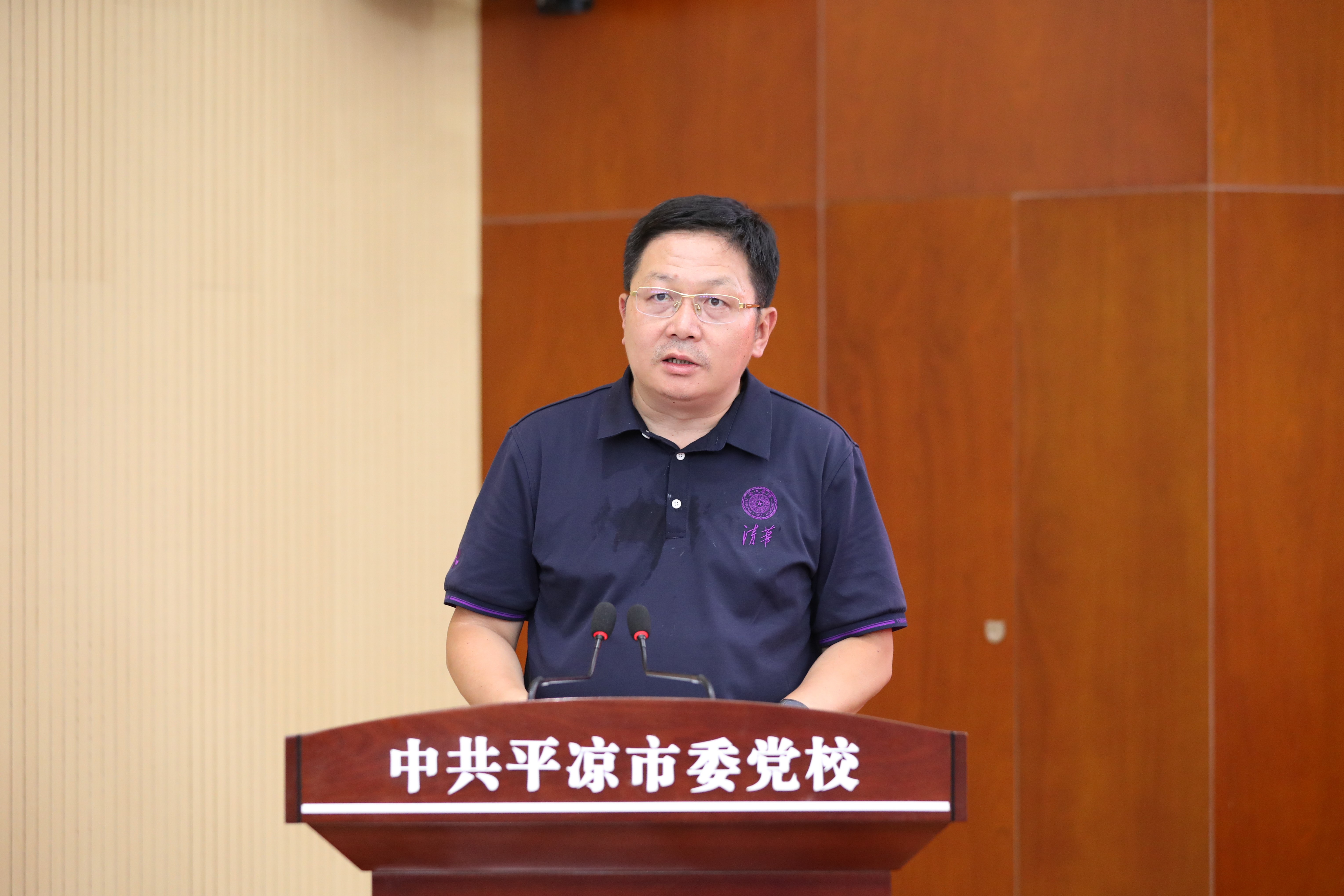 20230710-米兰milan官方网站乡村振兴甘肃平凉远程教学站揭牌暨乡村教师护眼灯捐赠仪式 -米兰milan官方网站继续教育学院院长刘震讲话-平凉融媒体中心拍摄.jpg