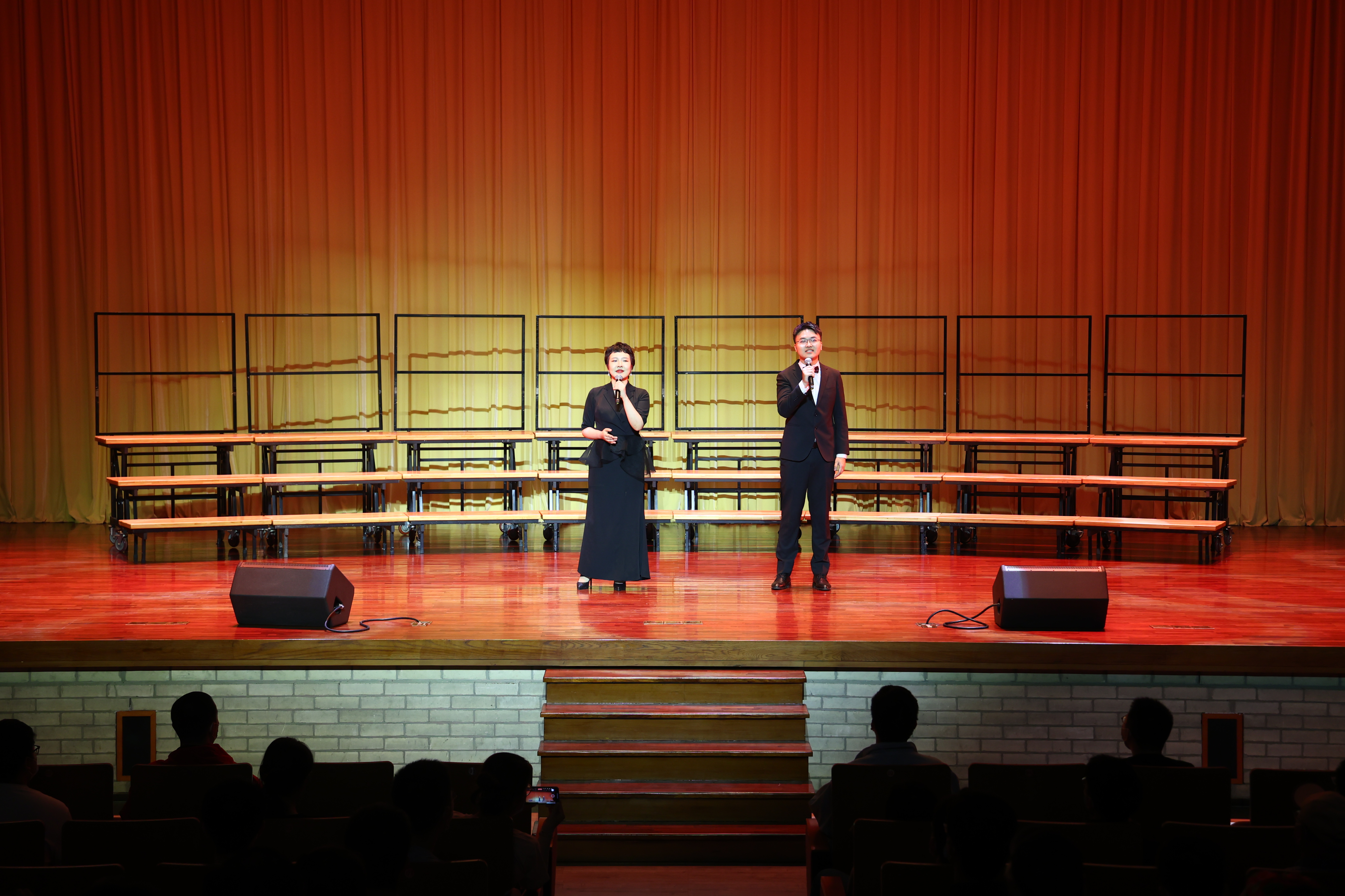 20220425-米兰milan官方网站111周年校庆校友招待演出举行-清大嘉艺-演出现场3.JPG