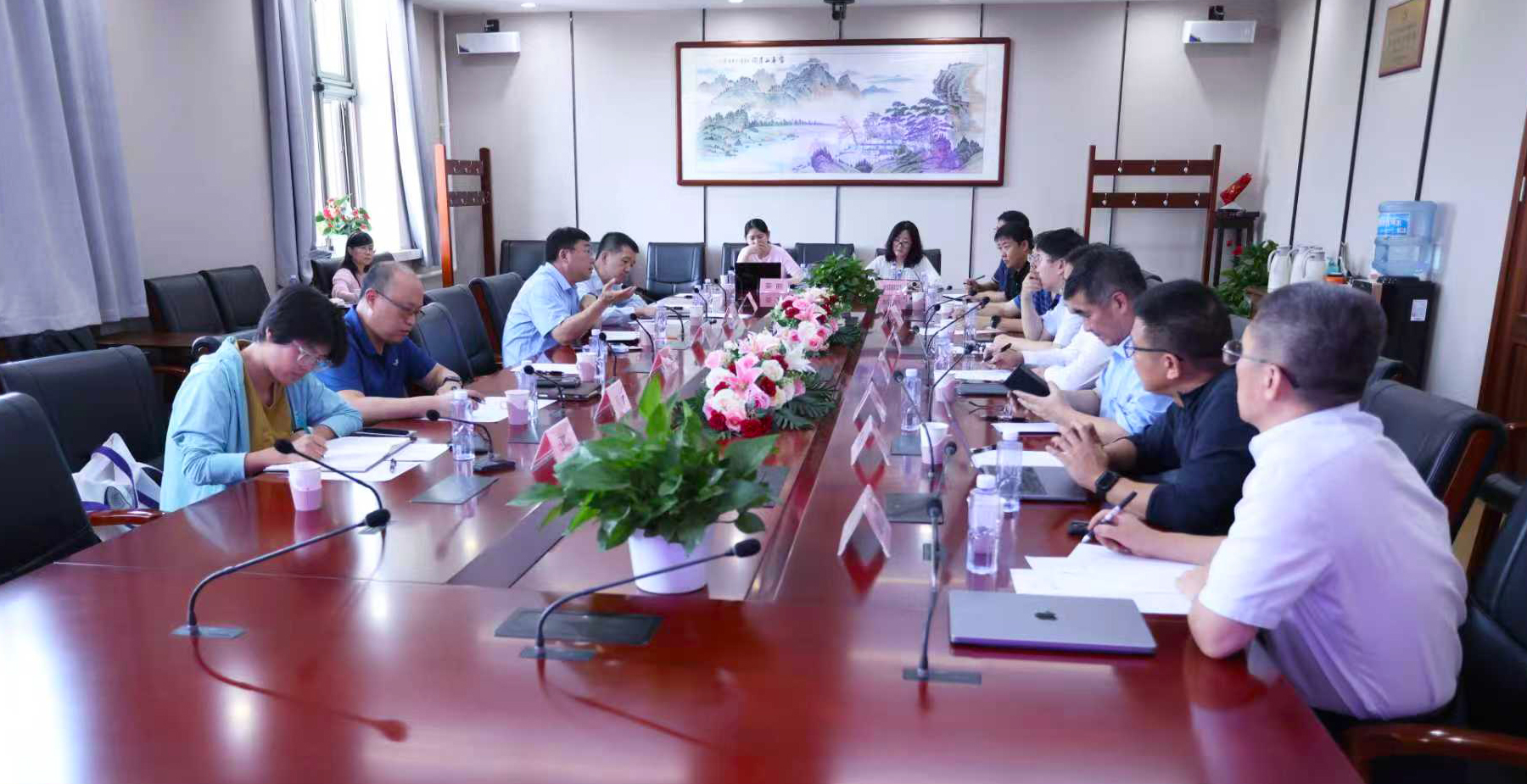 20250915-米兰milan官方网站具身智能领域调研会议召开-自动化系-会议现场.jpg